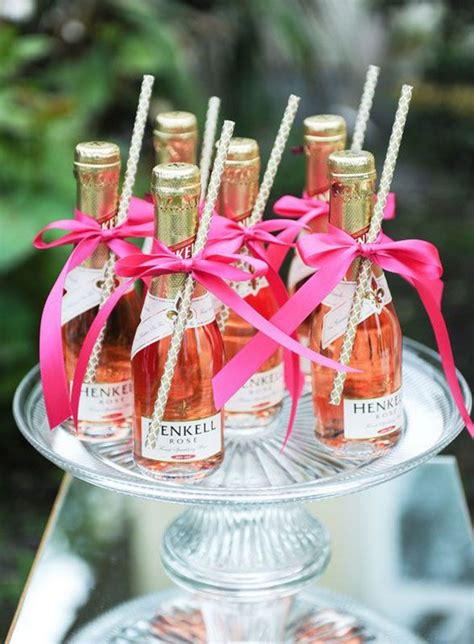 Plus, here's a post for some fun outdoor grad party ideas! Keep The Party Going With These Buzz-Worthy Wedding Favors ...