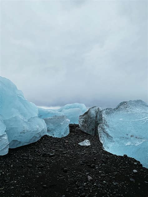 Icebergs In Jokulsarlon Glacier Lagoon In Iceland · Free Stock Photo