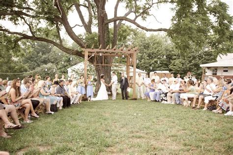 15 Unique Wedding Ceremony Seating Ideas In 2020 Wedding Ceremony