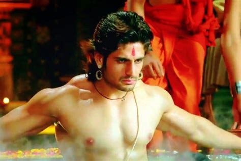Look Revealed Rajat Tokas In Naagin 3 Rajat Tokas Cool Outfits For Men Wishes Images