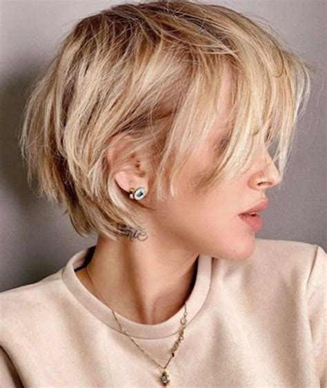 Chic Flattering Short Hairstyles For Thin Hair Fashion Trends
