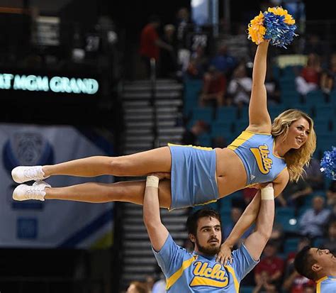 1166 Ucla Cheerleaders Photos And Premium High Res Pictures Getty Images Ucla Cheerleaders
