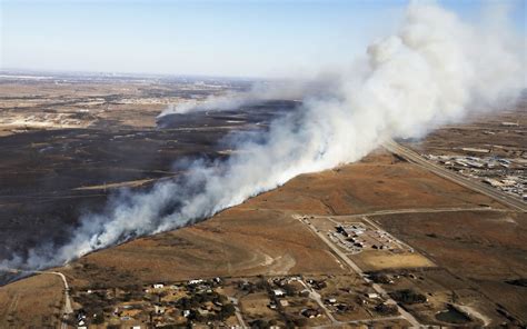 Grass Fires In Parker County Flower Mound Shut Down Highways Force Evacuations