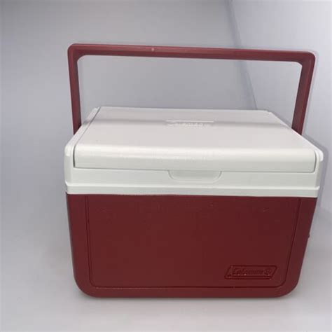 Vintage Coleman Flip Lid Red Personal Mini Cooler 5205 5qt Lunch Box 6