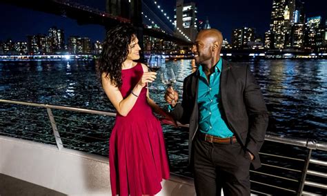 Dance and drink the night away. Romantic Dinner Cruises in NYC | Yachts For All Seasons