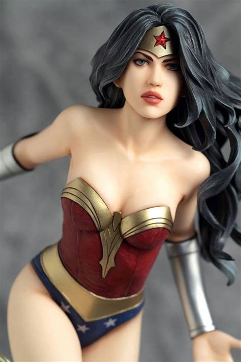 Fantasy Figure Gallery Wonder Woman Est Tua Escala Yamato Usa