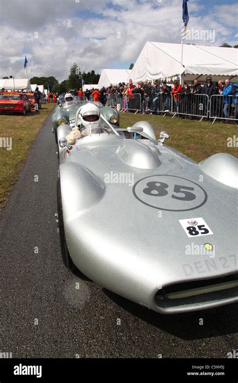 Cholmondeley Castle Pageant Of Power The 1955 Lister Bristol Classic