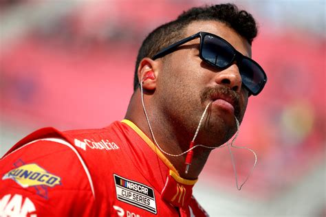 Look Bubba Wallace Sends Strong Message Before Sundays Race The Spun