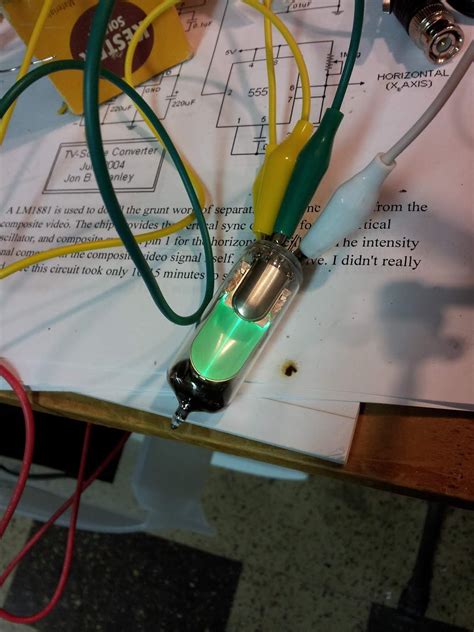 Science And Optics Easy Way To Light Magic Eye Tube Em80