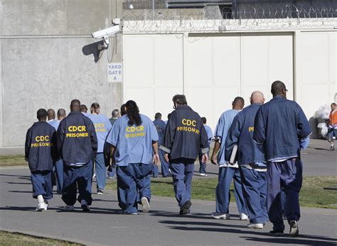 California Gets Two More Years To Solve Prison Overcrowding The Washington Post