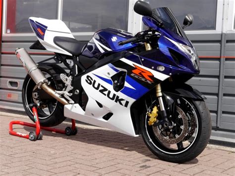 Colour options and price in india. Suzuki Gsx-r 750 K4 - RH Motoren