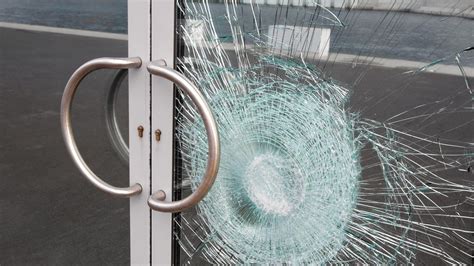 6 reasons to choose impact resistant glass creative door