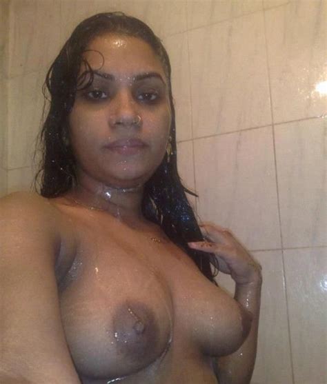 Village Aunty Nude Squirting