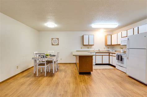 View crary real estate's weekly open houses in grand forks nd and surrounding areas and discover the multitude of homes perfect for your family! Dakota Drive Apartments For Rent in Fargo, ND | ForRent.com