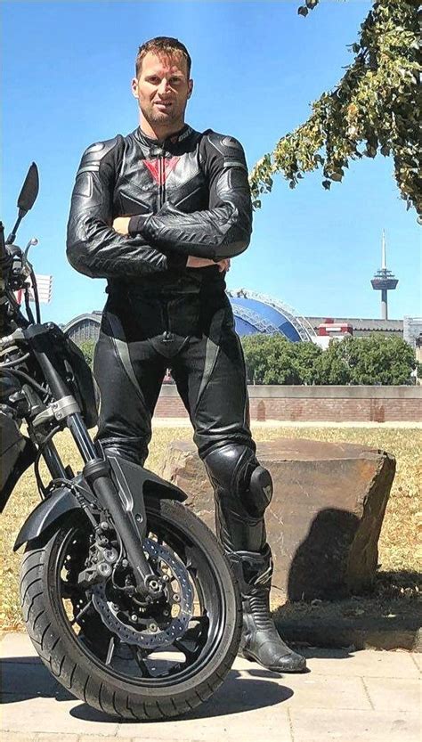 Pin By Terence Sullivan On Man Motorcycle Suits Men Biker Outfit