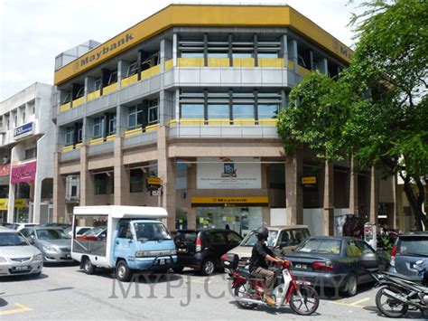 Get this location maps and gps coordinates. Maybank Damansara Utama Branch, SS 21, Petaling Jaya | My ...