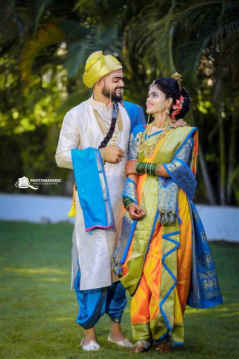 Shubham Chaure Photography Couple Wedding Dress Wedding Couple Poses Indian Wedding Couple