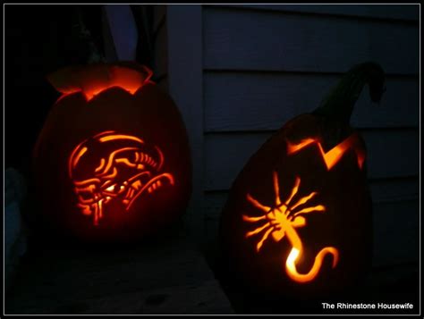 Alien Duo Pumpkin Carving Carving Halloween Season