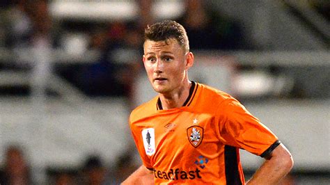 Australian club brisbane roar have been ordered by fifa to pay robbie fowler compensation for terminating his contract as head coach. Brisbane Roar sign Avram Papadopoulos | Goal.com