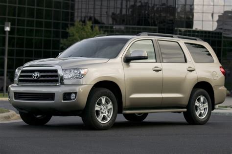 2014 Toyota Sequoia Review And Ratings Edmunds