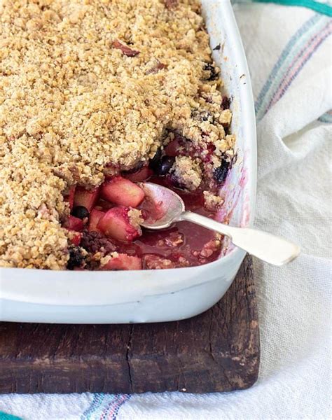 Apple Berry Crumble Recipe Apple And Berry Crumble Berry Crumble