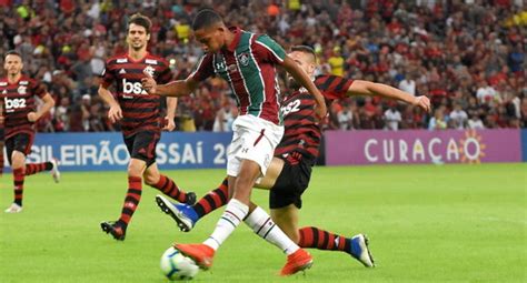 Flamengo 1 x 2 fluminense melhores momentos 28ª rodada brasileirão 2020 ge globo. Portal lista "metamorfoses" do Tricolor desde o último Fla ...