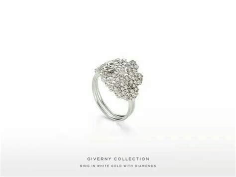 Very nice jewelry located in the center of paris. H. Stern | Engagement rings, Jewelry, Rings