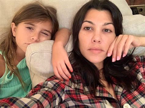 Kourtney Kardashian Daughter Kourtney Kardashian Shopping With Her Daughter In West On