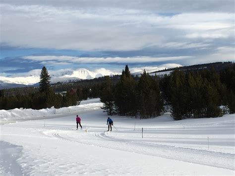 6 Places To Snowshoe Or Cross Country Ski Near Denver 5280