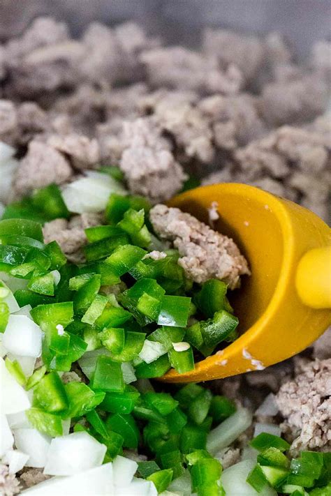 Not only do i now cook my chili in the pressure cooker, but i've also started using ground turkey in place of ground beef. Browning Ground Turkey In The Instant Pot : Instant Pot ...