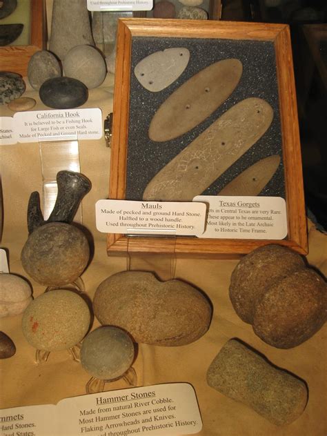 Prehistoric Indian Stone Artifacts Stones And Bones