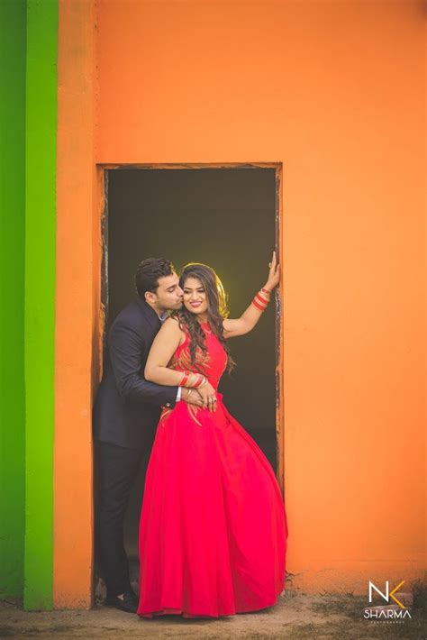 Indian Wedding Couple Photography Wedding Couple Photos Prewedding Photography Bridal