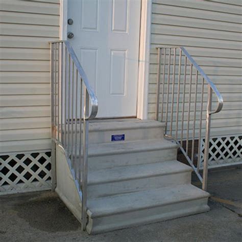 Find the Right Mobile Home Steps or Stairs for You - Mobile Home Repair