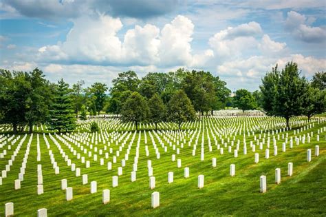 arlington national cemetery in washington dc pay your respects to fallen military service