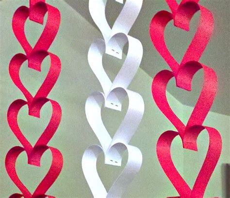 How To Make Easy Paper Heart Chains For Valentines Day Valentines