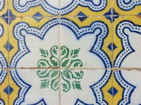 Portuguese Ceramic Wikipedia Google Search Buy Tile Antique Tiles Lisbon Decoration Aztec