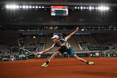 French Open LIVE tennis results: Roland Garros latest – women’s singles