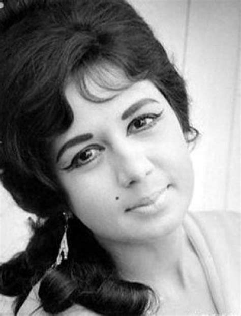 Remembering Nanda An Iconic Star Of The Golden Era Of Hindi Cinema