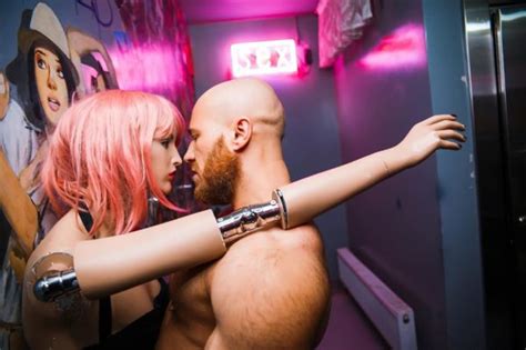 Kazakhstan Bodybuilder Planning To Marry His Sex Doll Sankaku Complex