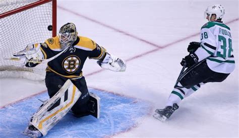 Bruins Backup Goalie Niklas Svedberg Shaky In Start Vs Stars The