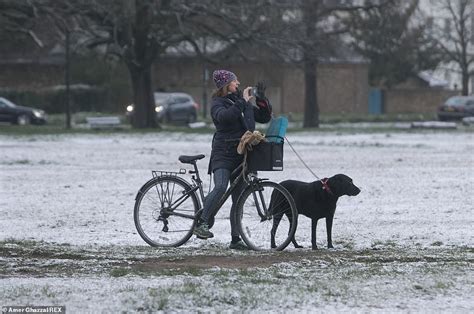 Uk Weather Britain Braces For More Snow As Experts Warn Of Icy Roads