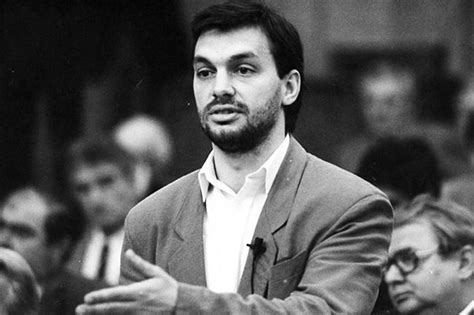 3,313 likes · 14 talking about this. Előkerült a Soros-ösztöndíjért könyörgő Orbán Viktor ...