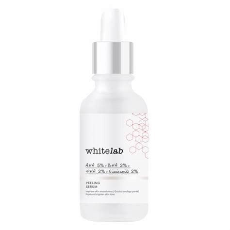 It goes into the skin and stimulates the skin's moisture production, working from the inside out to work on the lipid bilayer. Whitelab Peeling Serum AHA BHA PHA - Review Female Daily