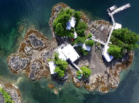 Drive to lake louise drive. Private Islands for sale - Twin Islands - Alaska - USA