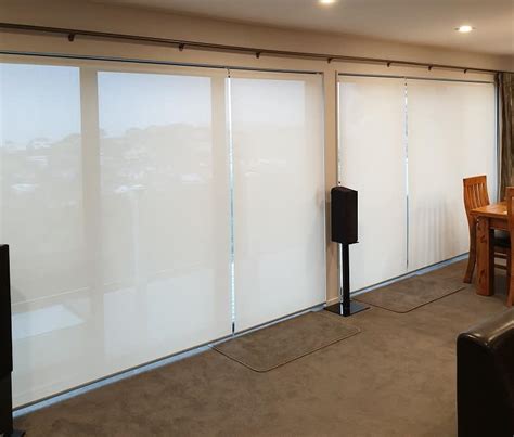 Sunscreen Roller Blinds In Whangaparaoa See Through Roller Blinds Sg