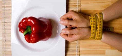 I disturbi del comportamento alimentare (dca) sono patologie caratterizzate da un' alterazione delle abitudini alimentari e da un'eccessiva preoccupazione per il peso e per le forme del corpo. Disturbi del comportamento alimentare, a Pistoia incontri ...