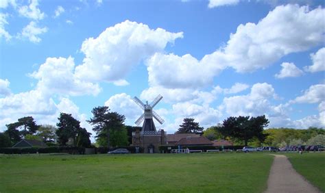 Check out our guide on wimbledon common in london so you can immerse yourself in what london has to offer before you go. Photographs — Wimbledon Common — 16 May 2013 — 2 — wasaweb.net