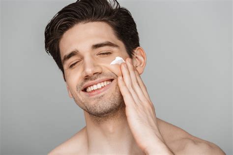 Skincare Routine Tips For Men To Follow Daiy Skincare
