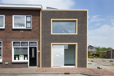 Data based on built projects on our site. House in Meerkerk / Ruud Visser Architecten