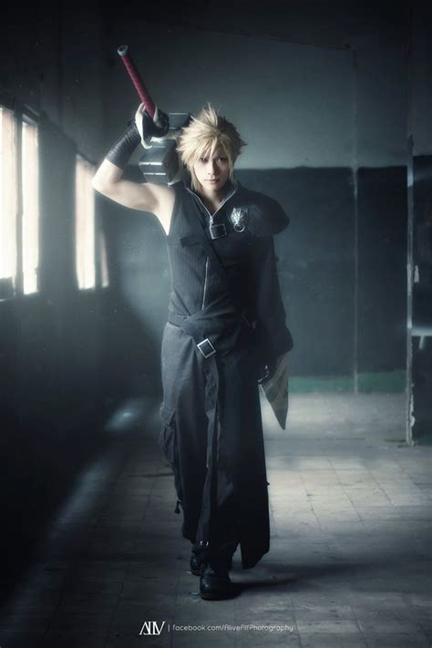 Cloud Strife From Final Fantasy Cosplay By Kaname Type 1 Final Fantasy